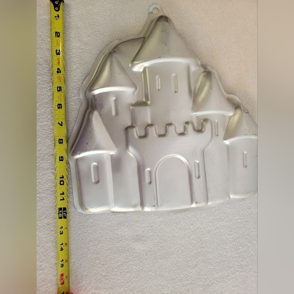 Wilson Princess Fairytale  Castle 1998 - Picture 3 of 4